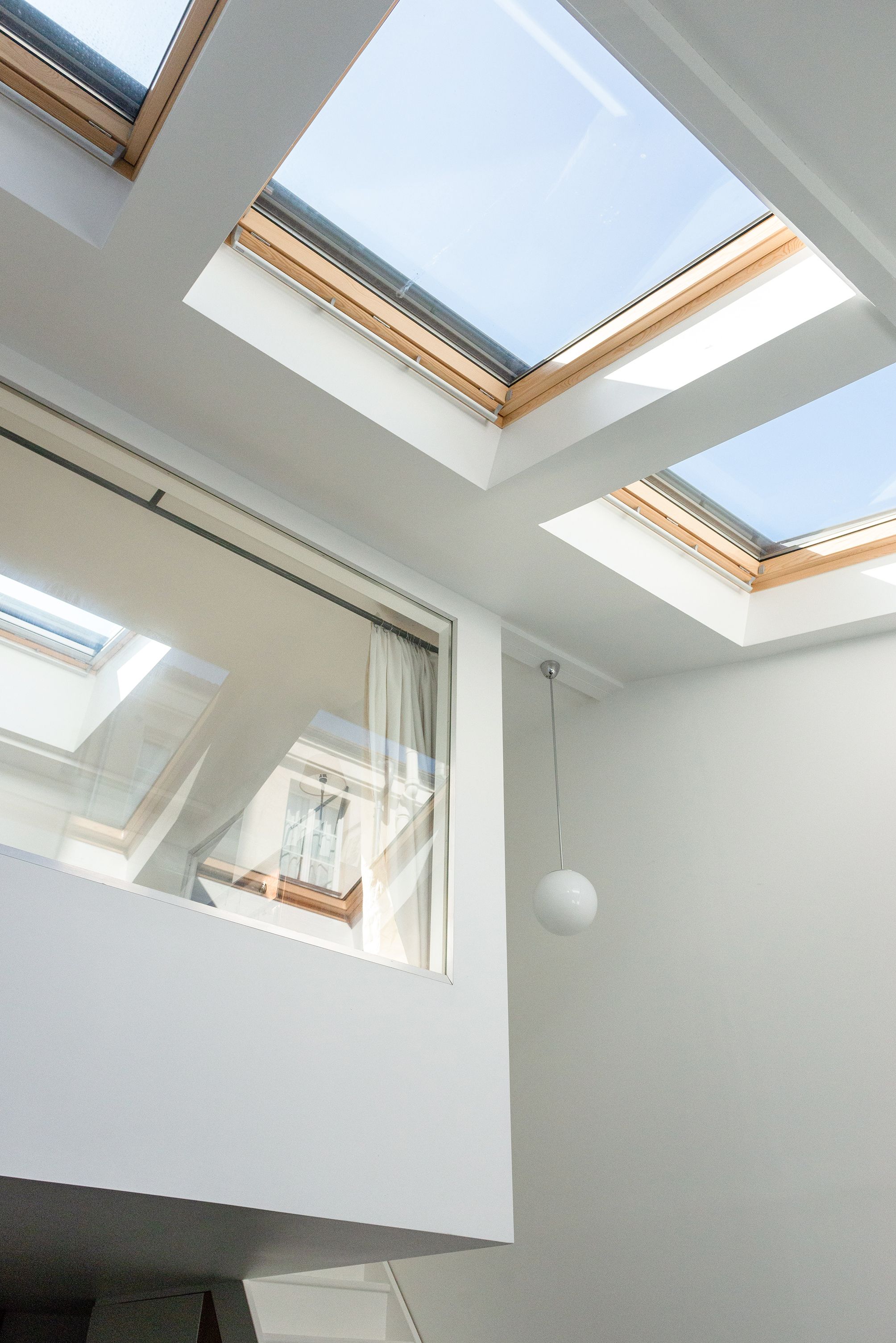 Charming little house in the center of Paris (France) Paris Habiqo